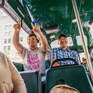 Farm Credit Mid-America College Scholars on bus tour during visit to Washington D.C.